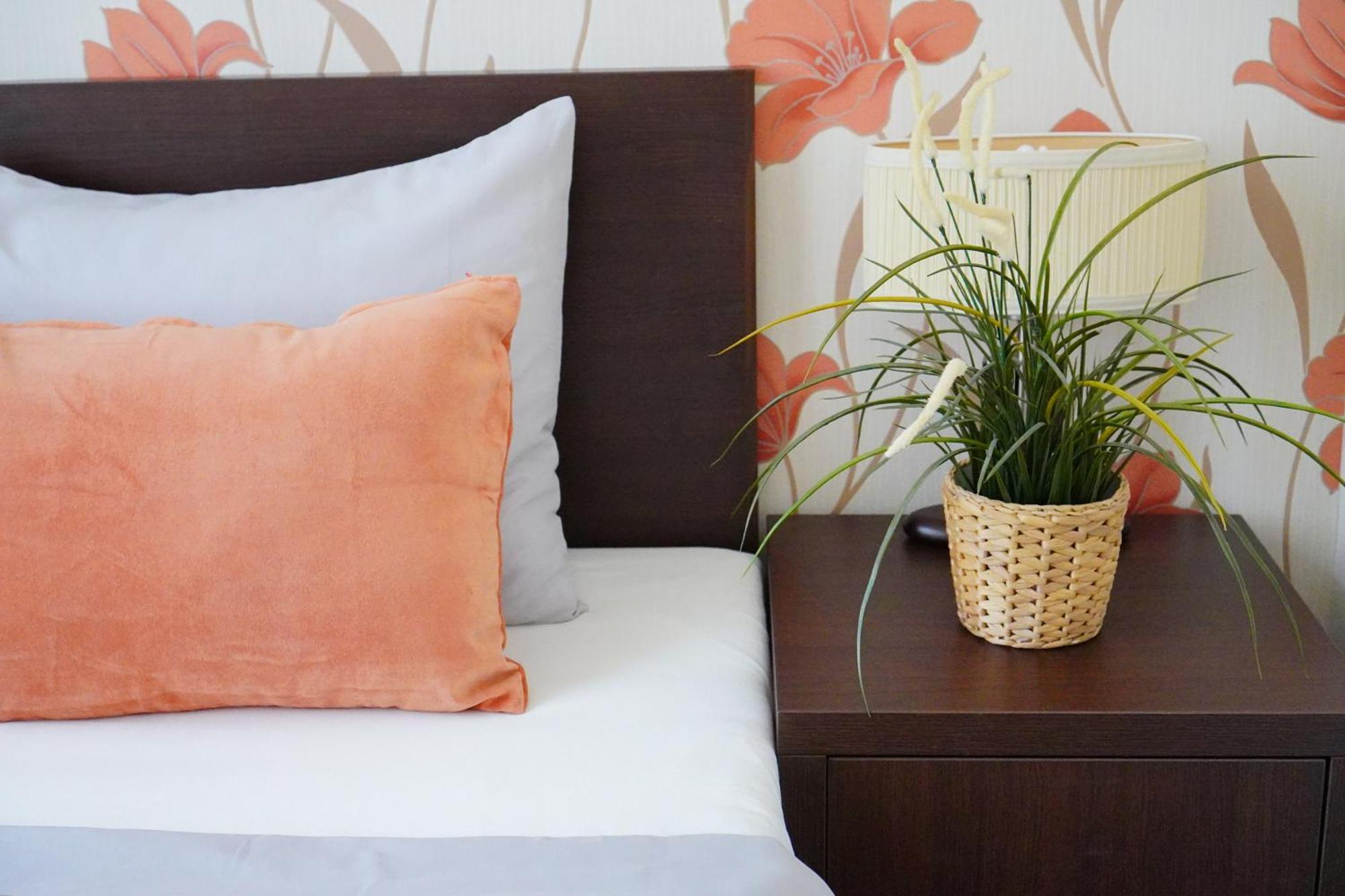 Elegant & Stylish Center Apartments! Прага Екстериор снимка